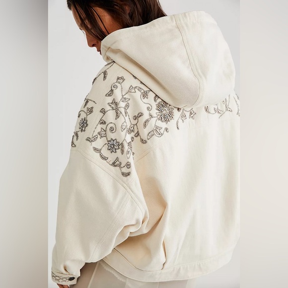 NWT We The Free Moonlight Hooded Denim Jacket!! XS🔥 - Picture 5 of 9